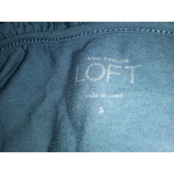 Ann Taylor Loft Shirt Womens Small Blue Ruffle Collar Cap Sleeve Top Tee - Picture 2 of 3